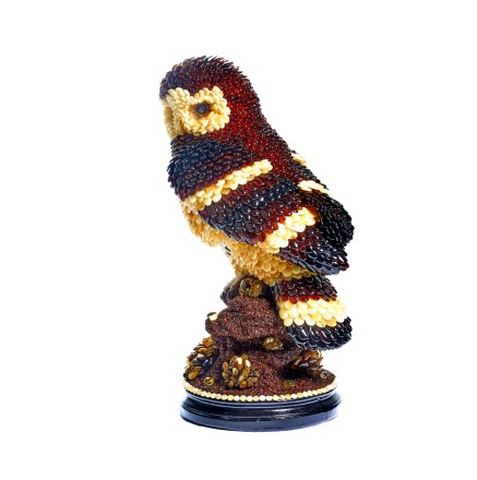 Статуэтка &quot;Вещая Сова&quot; на подставке из Янтаря и полистоуна купить